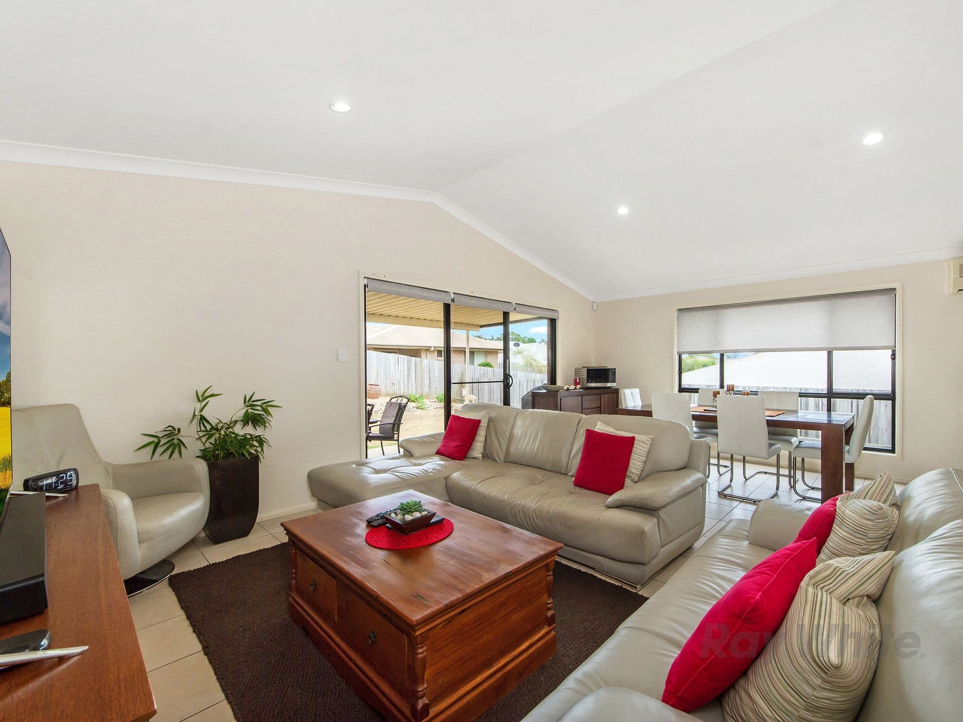 20 Begonia Street, Ormeau QLD 4208, Ormeau - Thumbnail 6