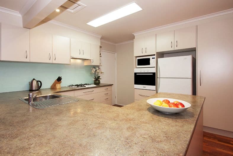 16 LYONS Road, CROYDON NORTH VIC 3136, Croydon North - Thumbnail 3