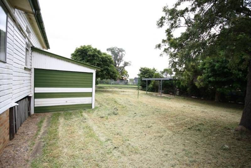 50 Lyons Street, WARWICK QLD 4370, Warwick - Thumbnail 4