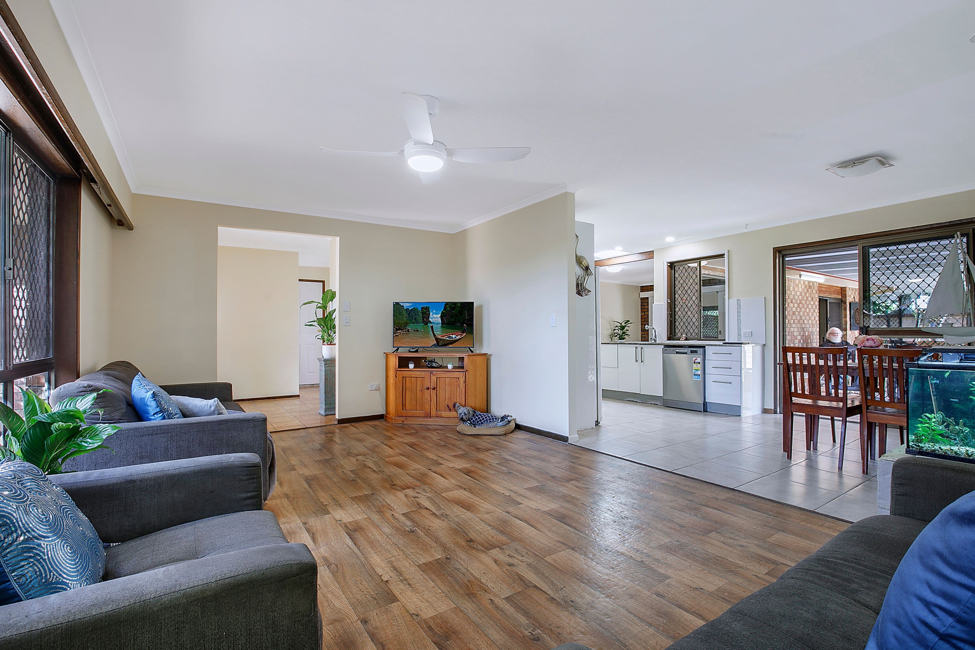 11 Vienna Road, Alexandra Hills QLD 4161, Alexandra Hills - Thumbnail 4
