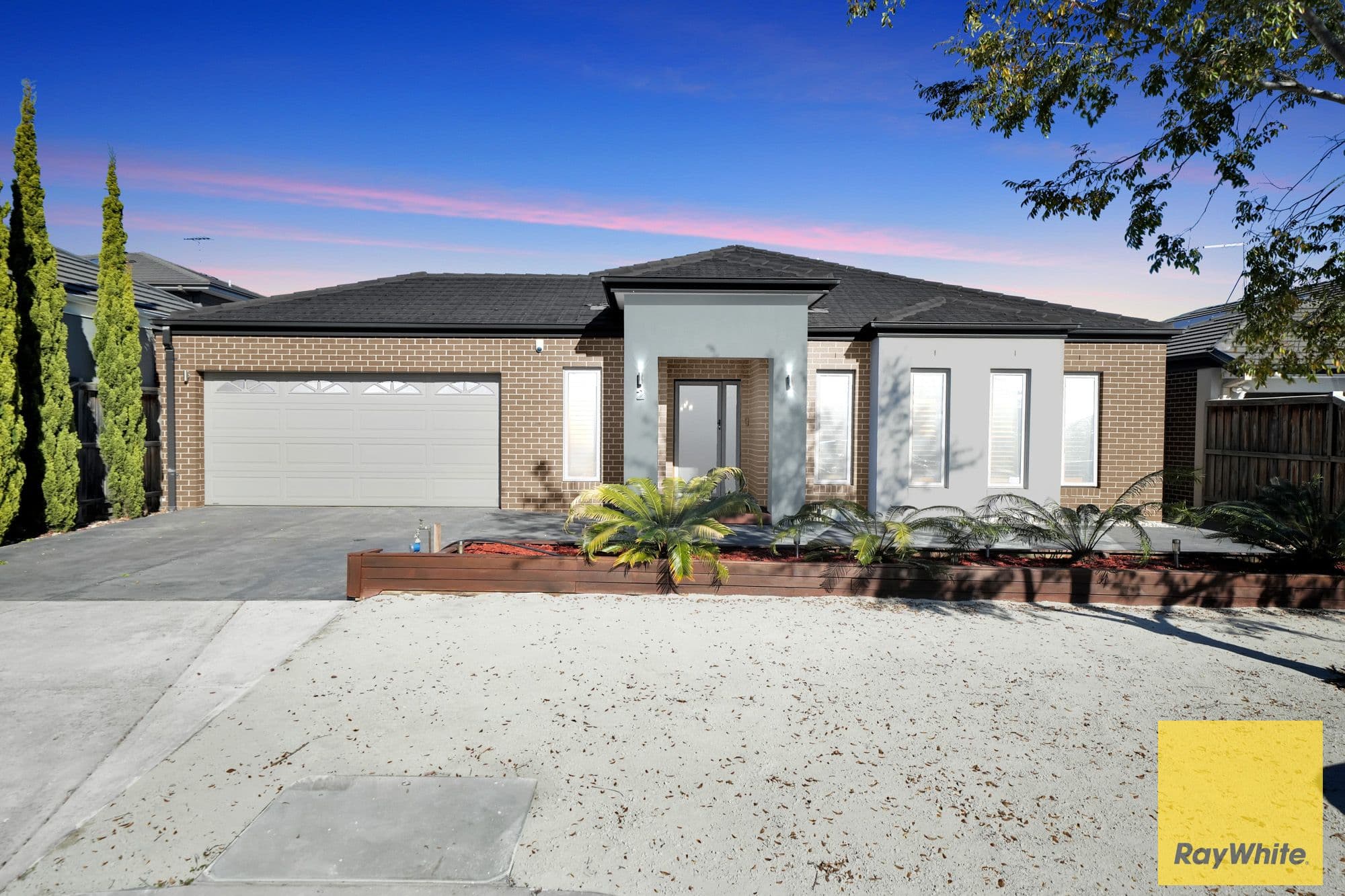 2 Fremantle Place, Taylors Hill VIC 3037, Taylors Hill - Thumbnail 2