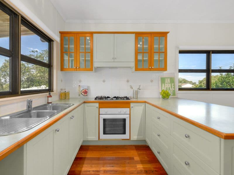 16 Roseneath Parade, Wynnum West QLD 4178, Wynnum West - Thumbnail 5