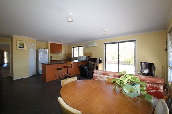 6 John Dwyer, BUNGENDORE NSW 2621, Bungendore - Thumbnail 3