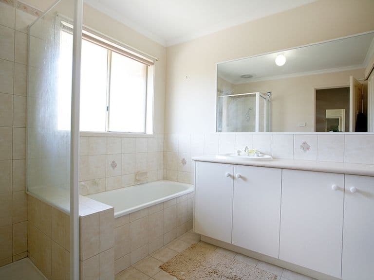 2 Maldon Terrace, FOREST HILL VIC 3131, Forest Hill - Thumbnail 5