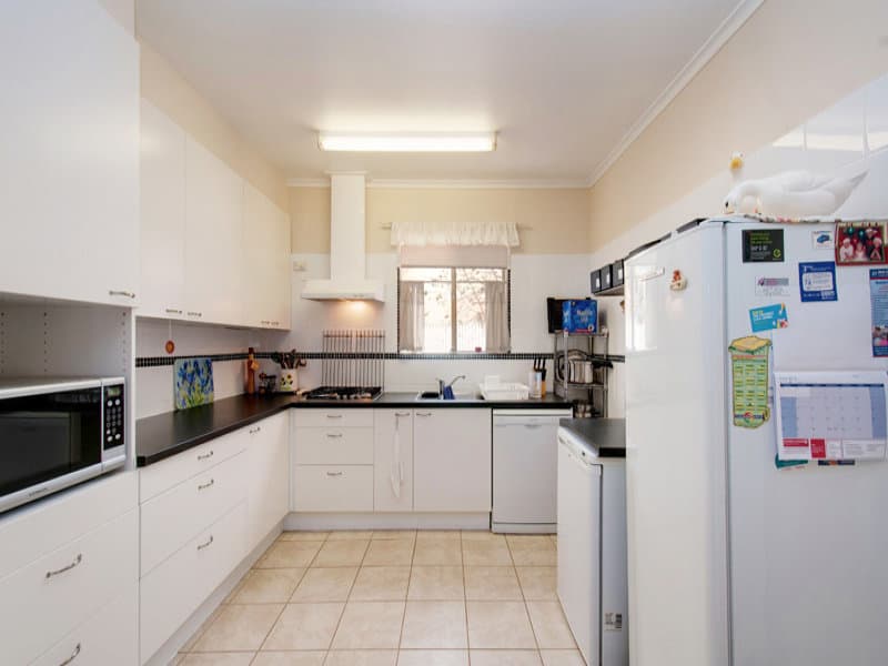 185 Peachey Road, Davoren Park - Thumbnail 2