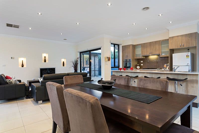 6 Greta Street, OAKLEIGH EAST VIC 3166, Oakleigh East - Thumbnail 2