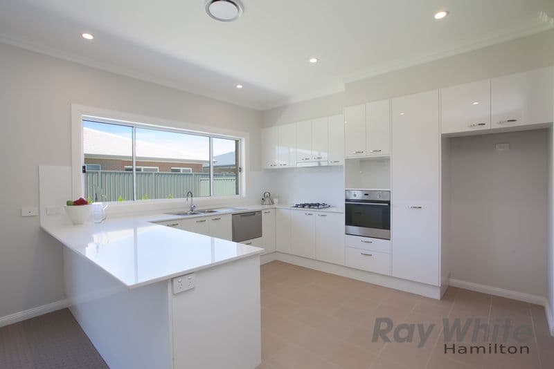 20 Sugar Glider Way, Fullerton Cove NSW 2318, Fullerton Cove - Thumbnail 2