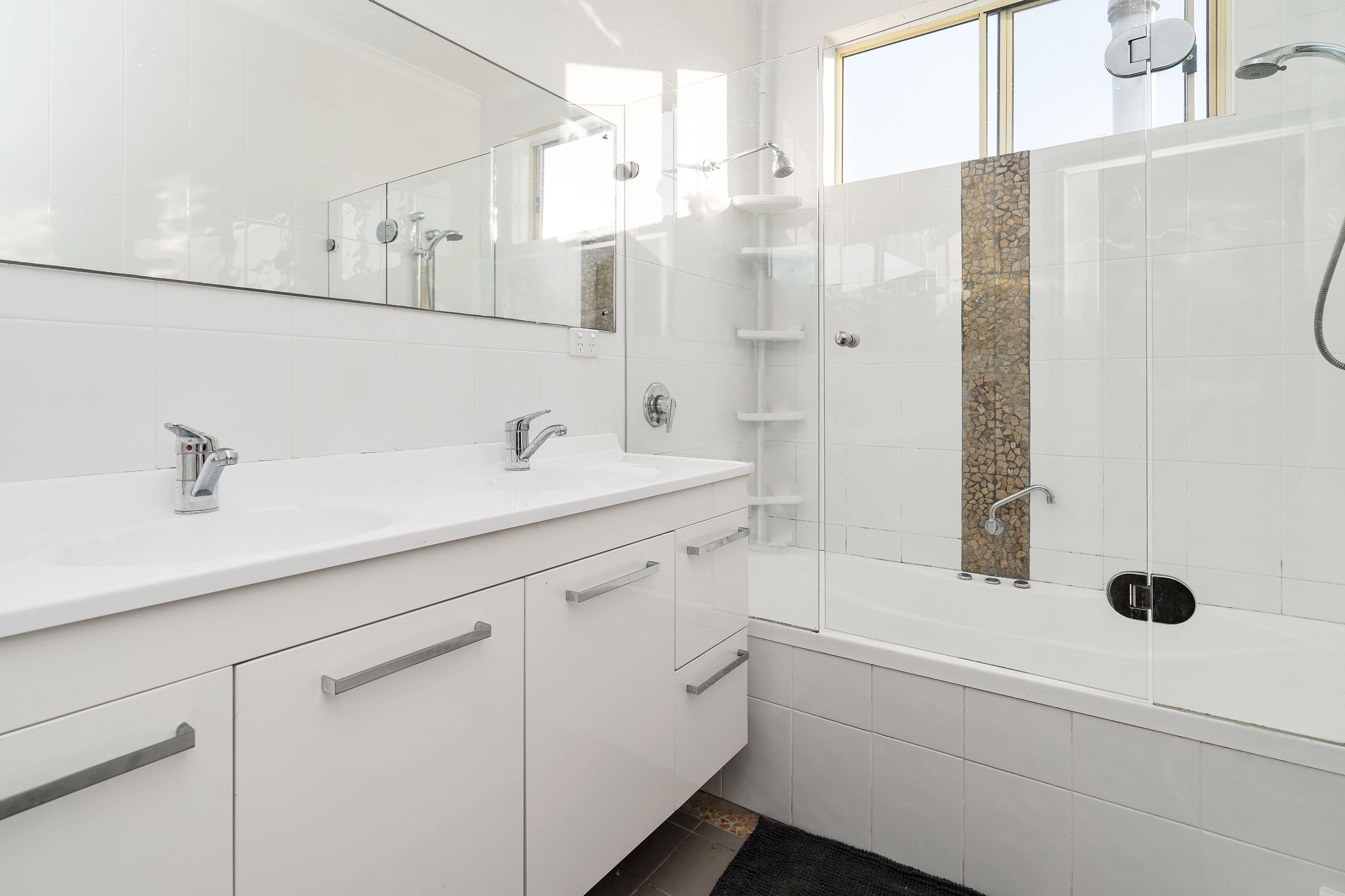 81 Newcastle Street, Morisset NSW 2264, Morisset - Thumbnail 4