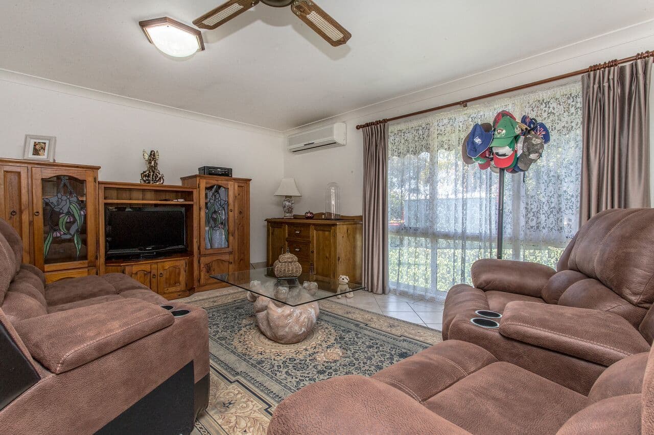 14 Cobblestone Place, Werrington Downs - Thumbnail 3
