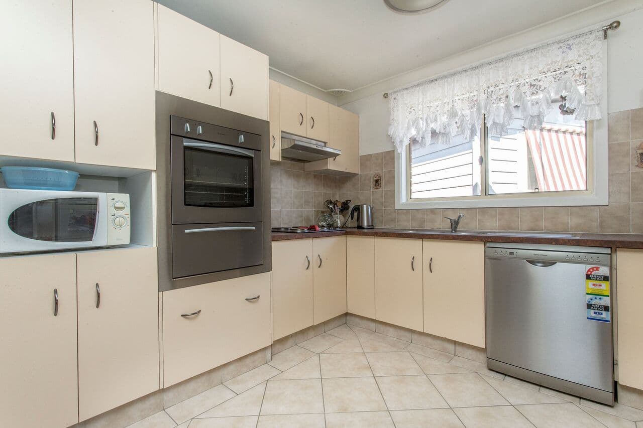 14 Cobblestone Place, Werrington Downs - Thumbnail 7