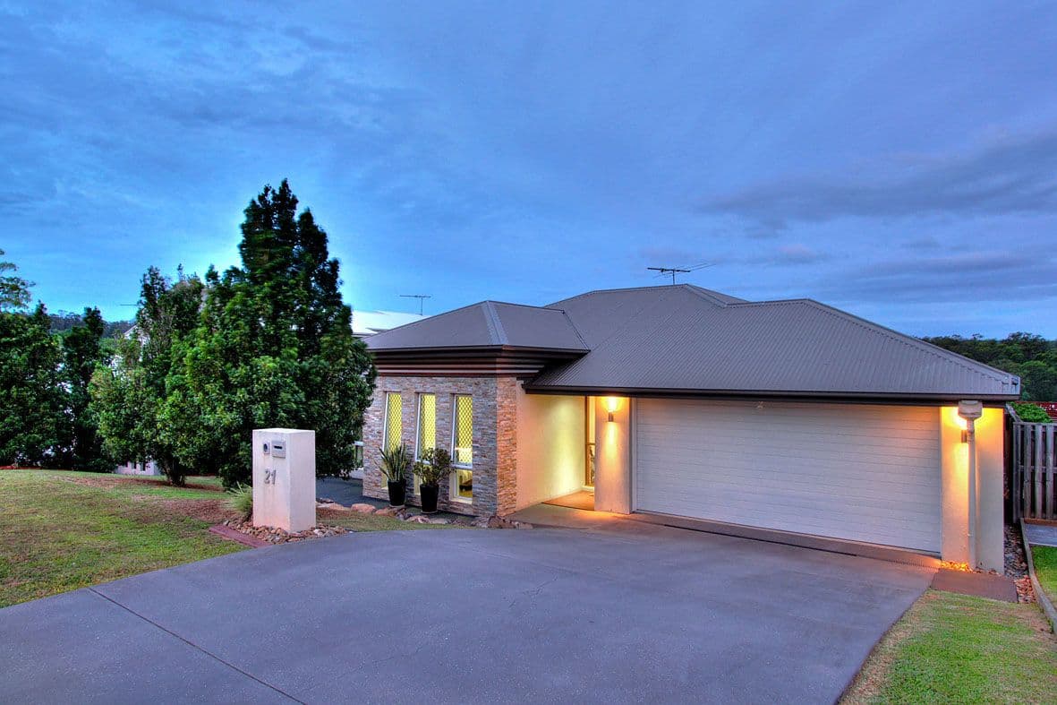 21 Dennis Vale Drive, Daisy Hill QLD 4127, Daisy Hill - Image 1