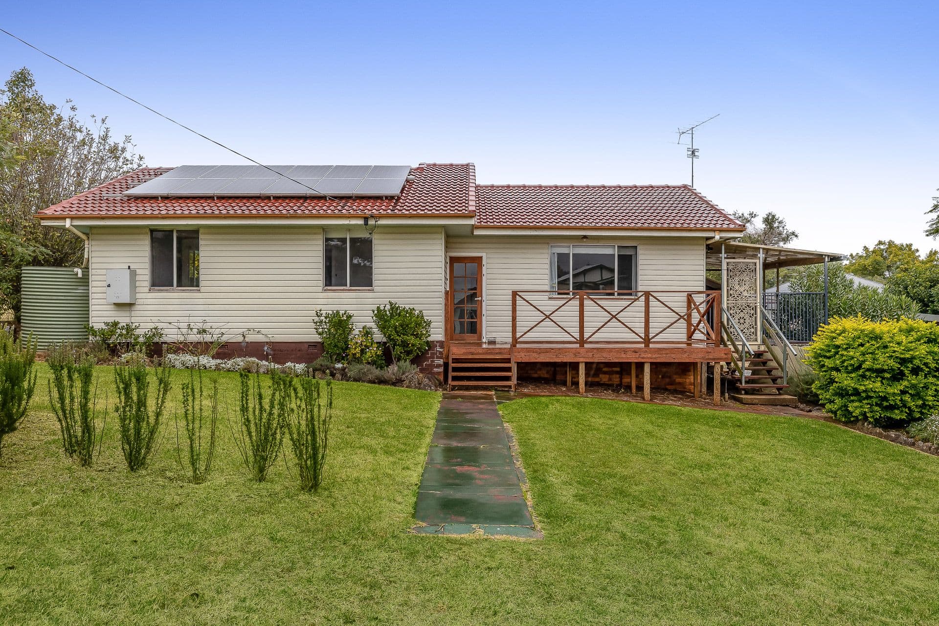 9 Brim Street, Newtown QLD 4350, Newtown - Thumbnail 2