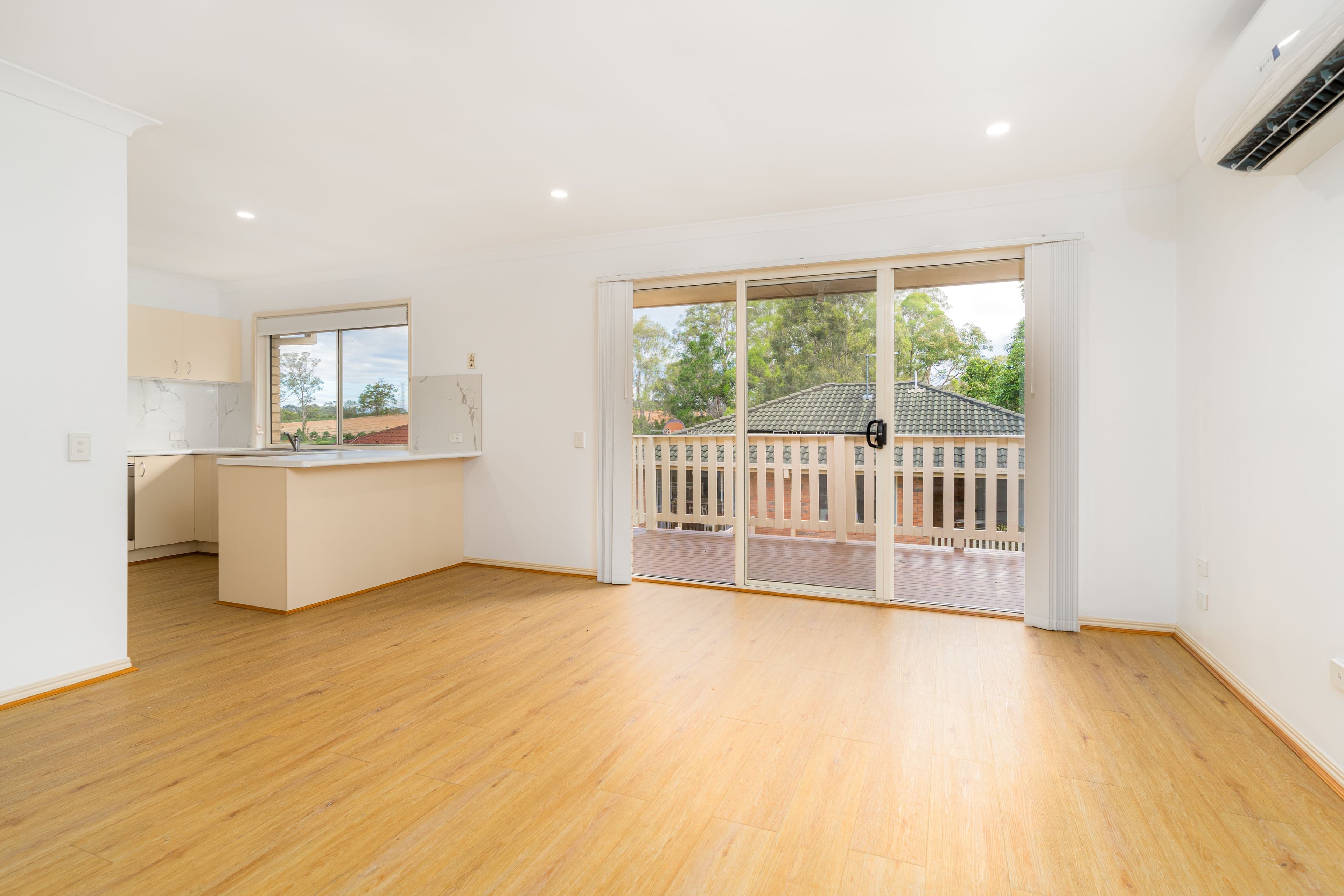 51 Springsure Street, Runcorn QLD 4113, Runcorn - Thumbnail 2