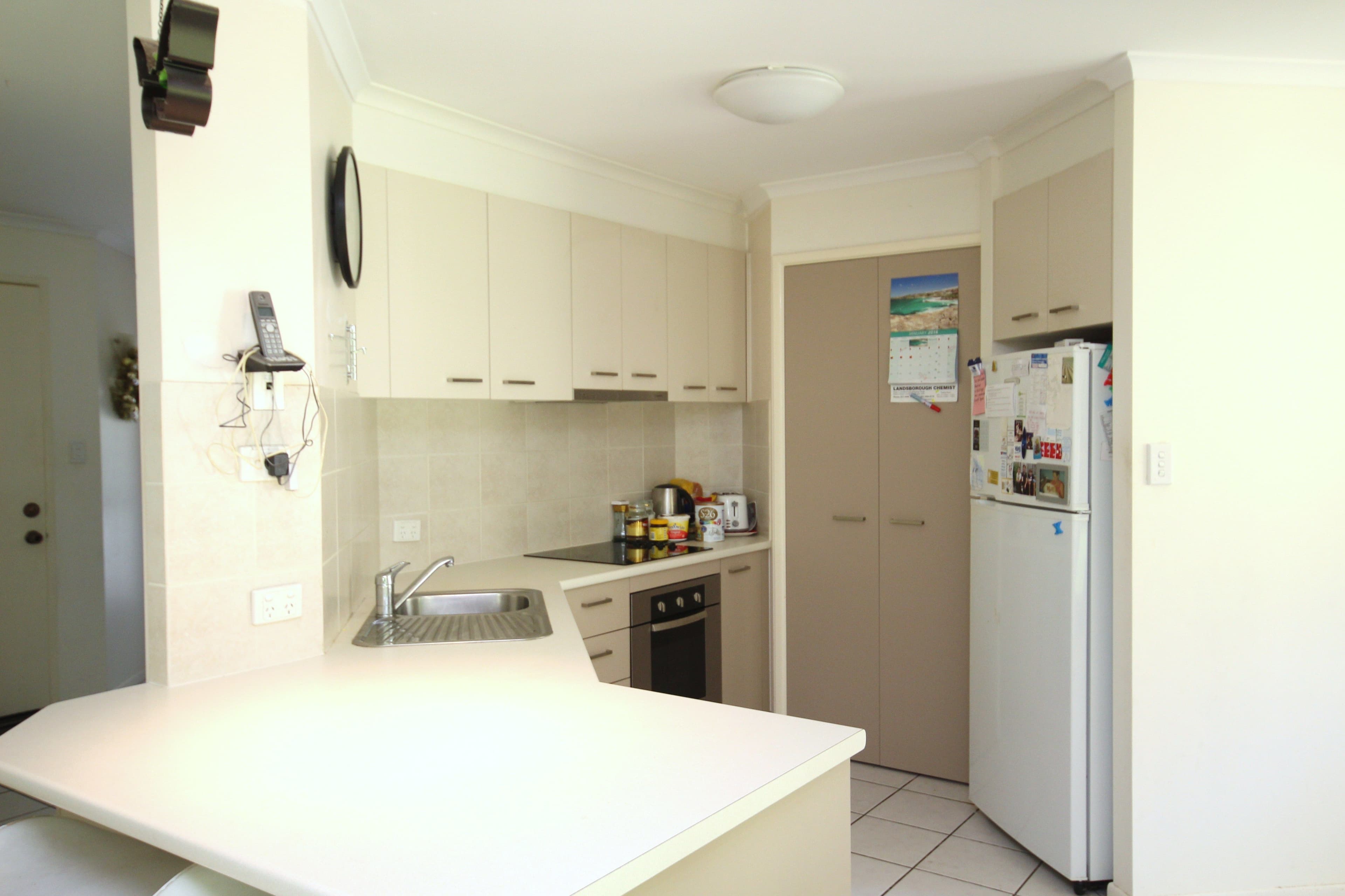 9 Tallawong Close, Beerwah QLD 4519, Beerwah - Thumbnail 2