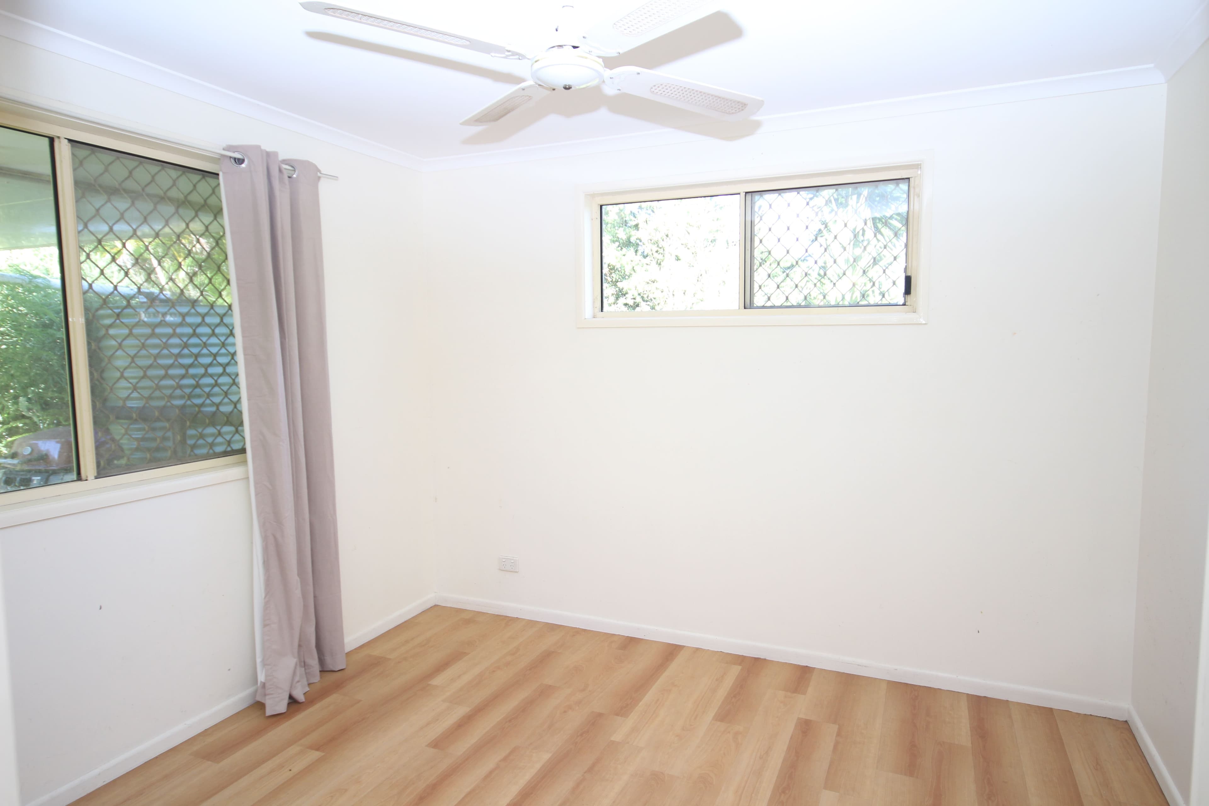 9 Tallawong Close, Beerwah QLD 4519, Beerwah - Thumbnail 4