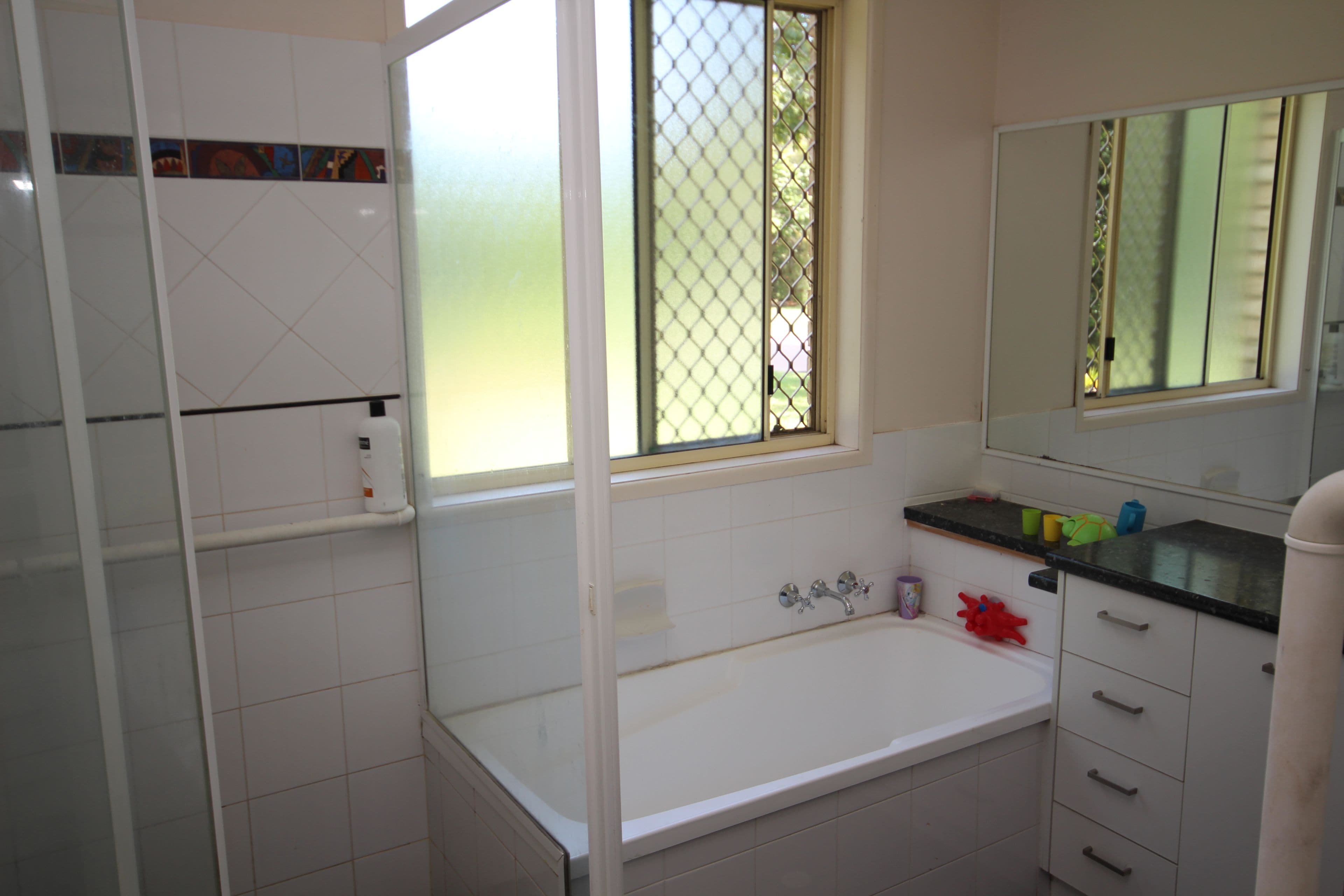 9 Tallawong Close, Beerwah QLD 4519, Beerwah - Thumbnail 8