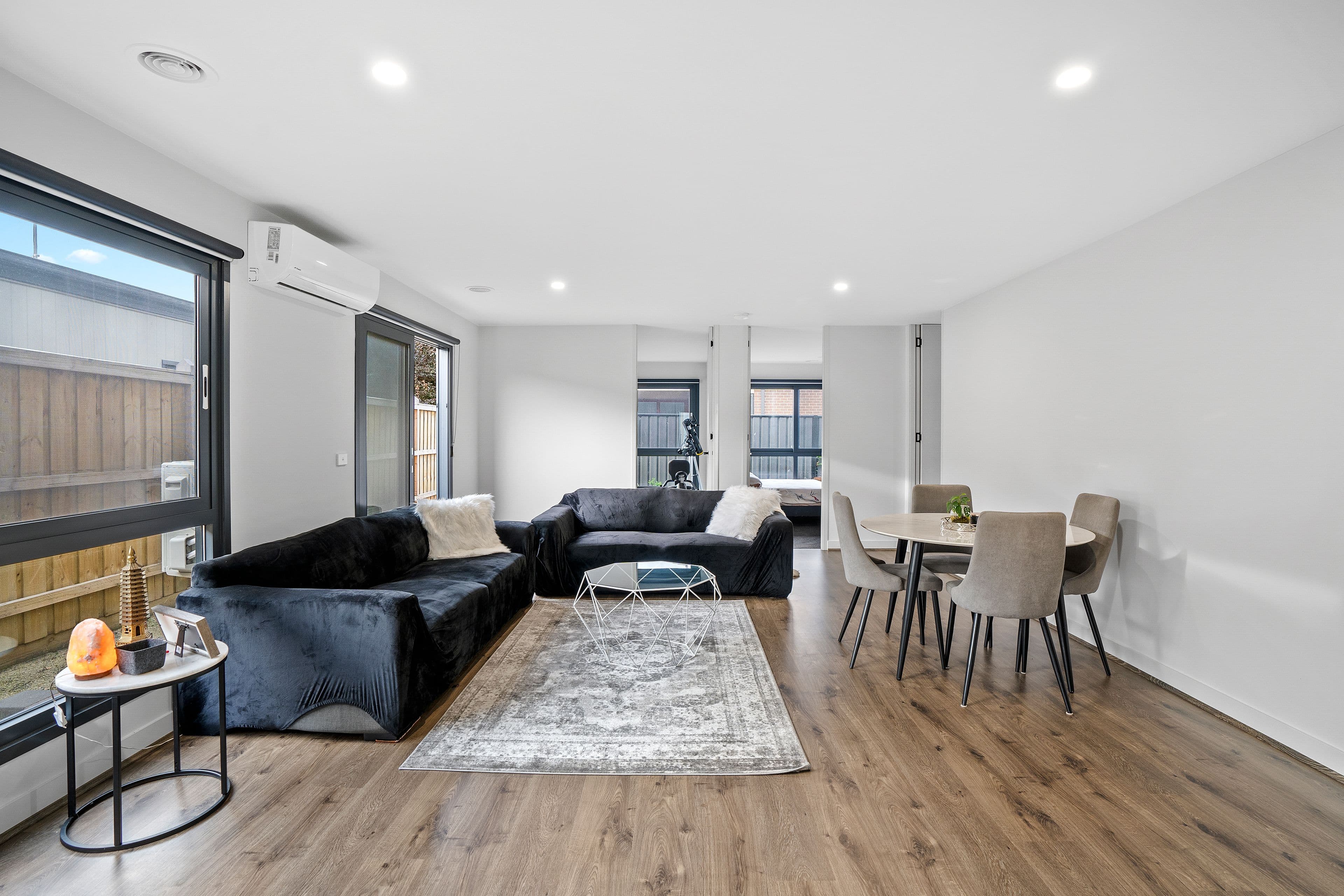 24 Freiberger Grove, Clyde North VIC 3978, Clyde North - Thumbnail 4