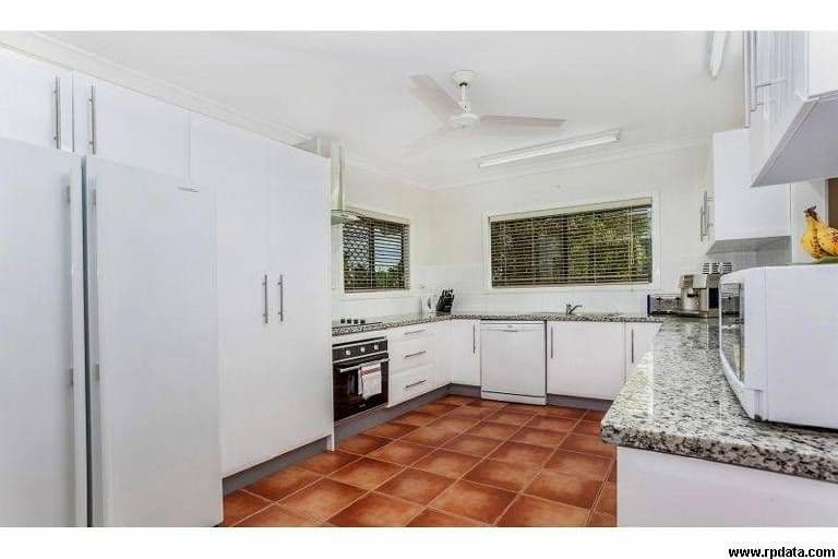65 Colwel Street, Oxley QLD 4075, Oxley - Thumbnail 2