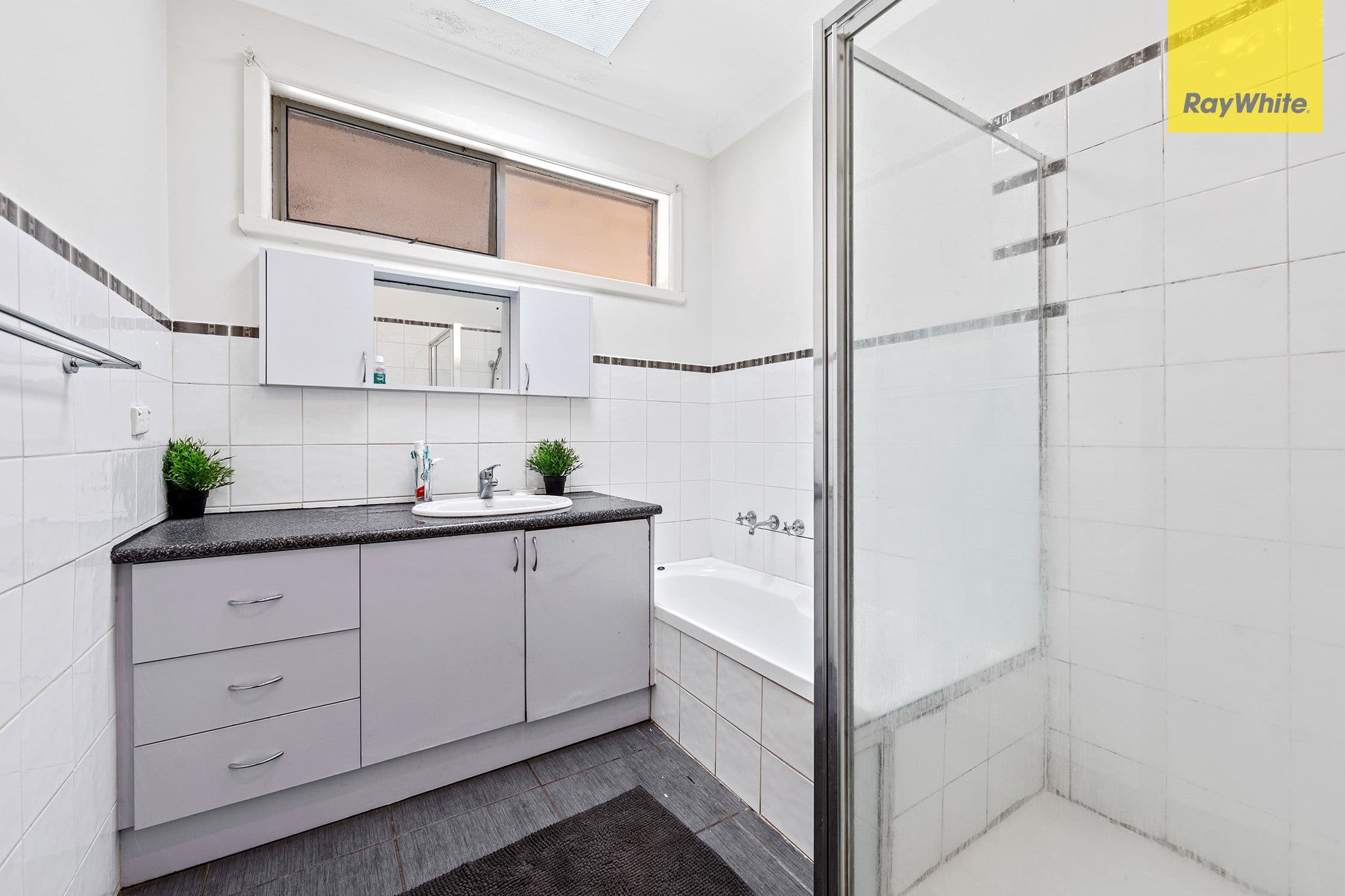 13 Larkspur Drive, St Albans VIC 3021, St Albans - Thumbnail 6