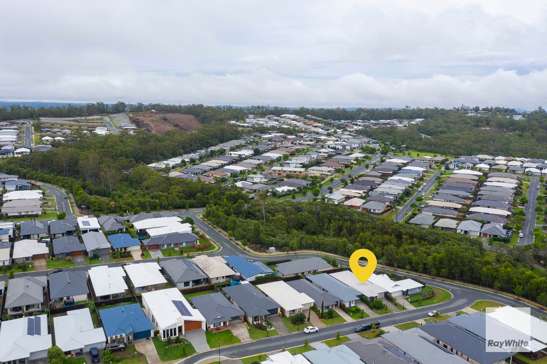 3 Vargon Circuit, Holmview QLD 4207, Holmview - Thumbnail 2