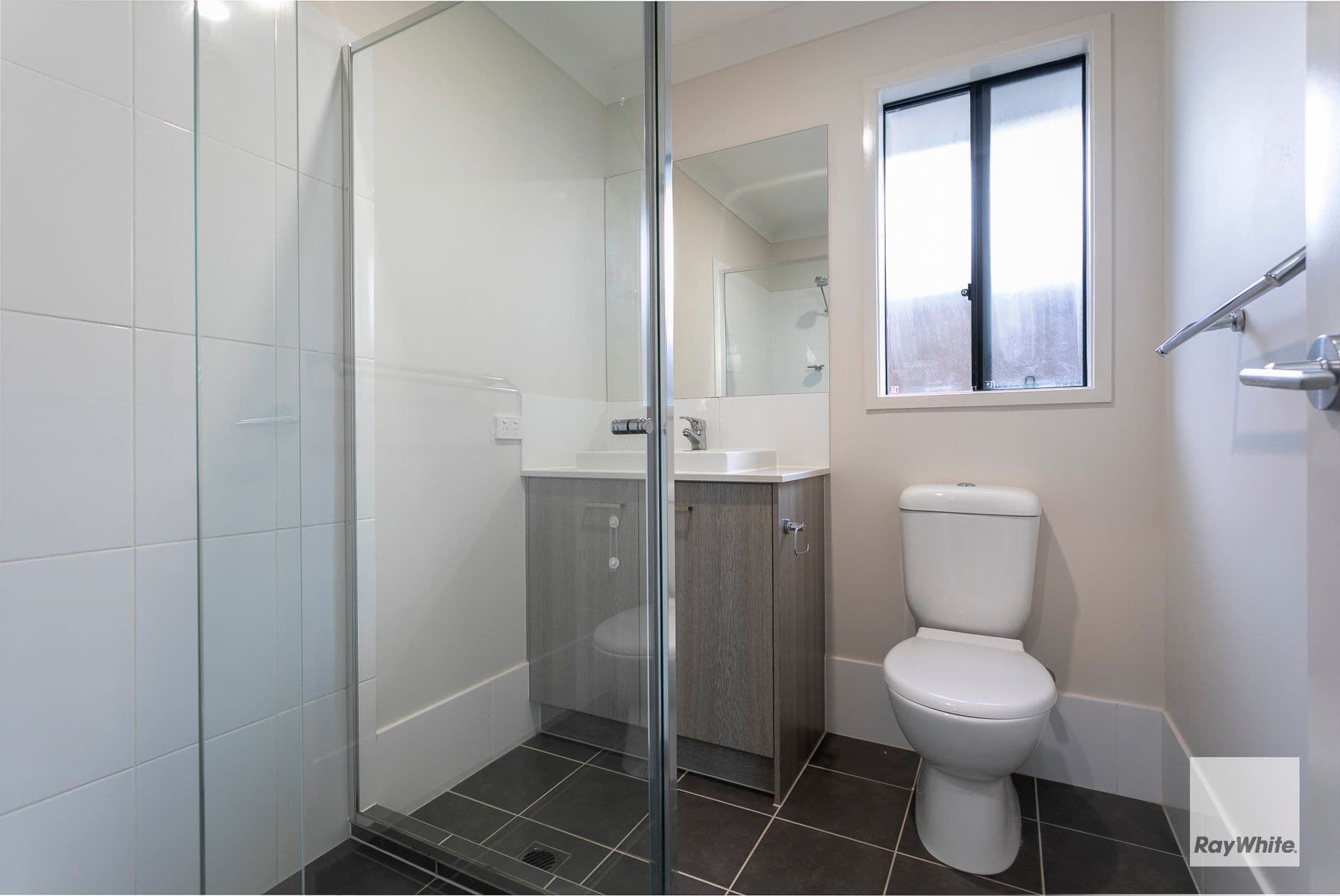 3 Vargon Circuit, Holmview QLD 4207, Holmview - Thumbnail 7