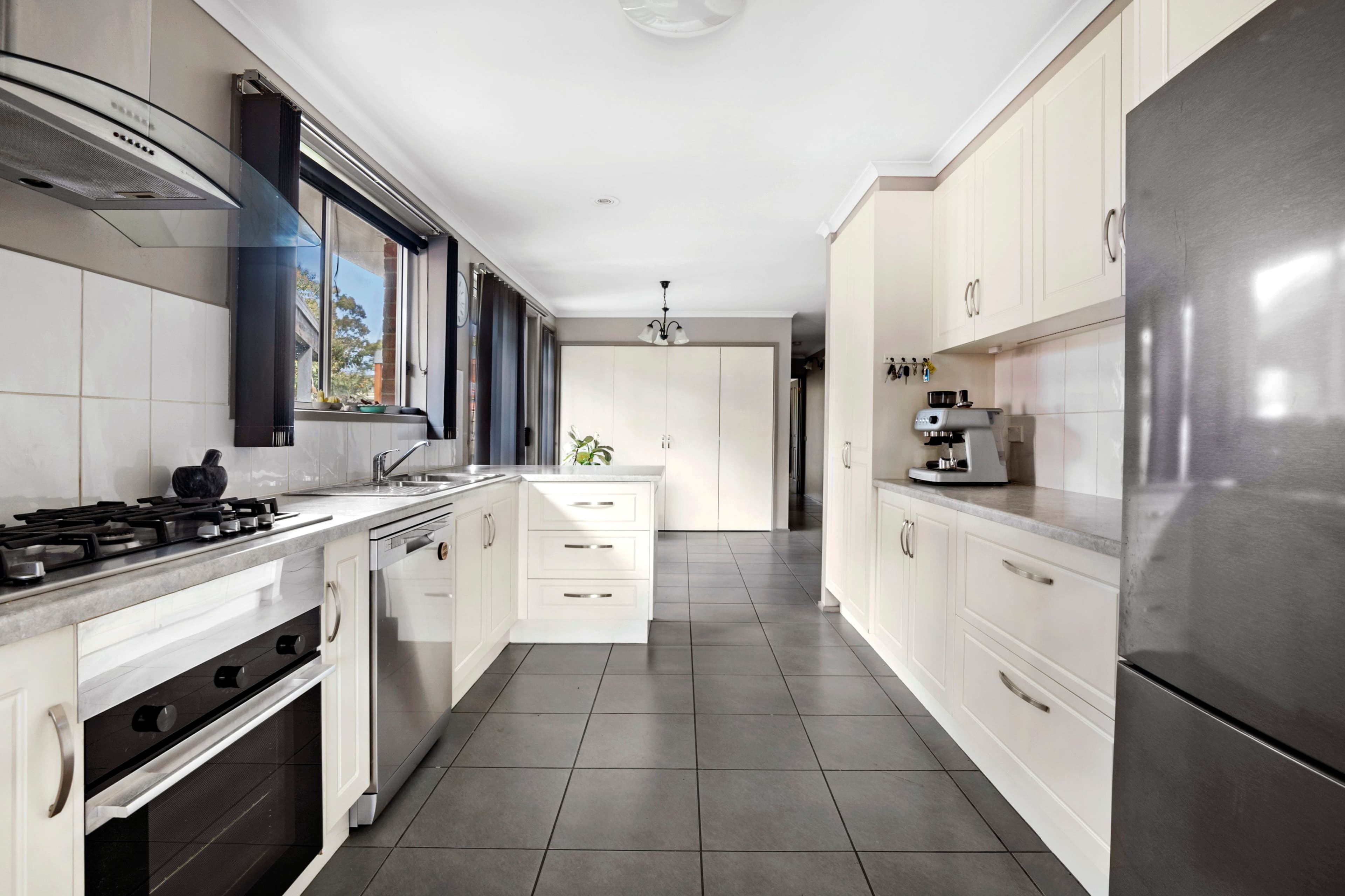 306 Skye Road, Frankston VIC 3199, Frankston - Thumbnail 4