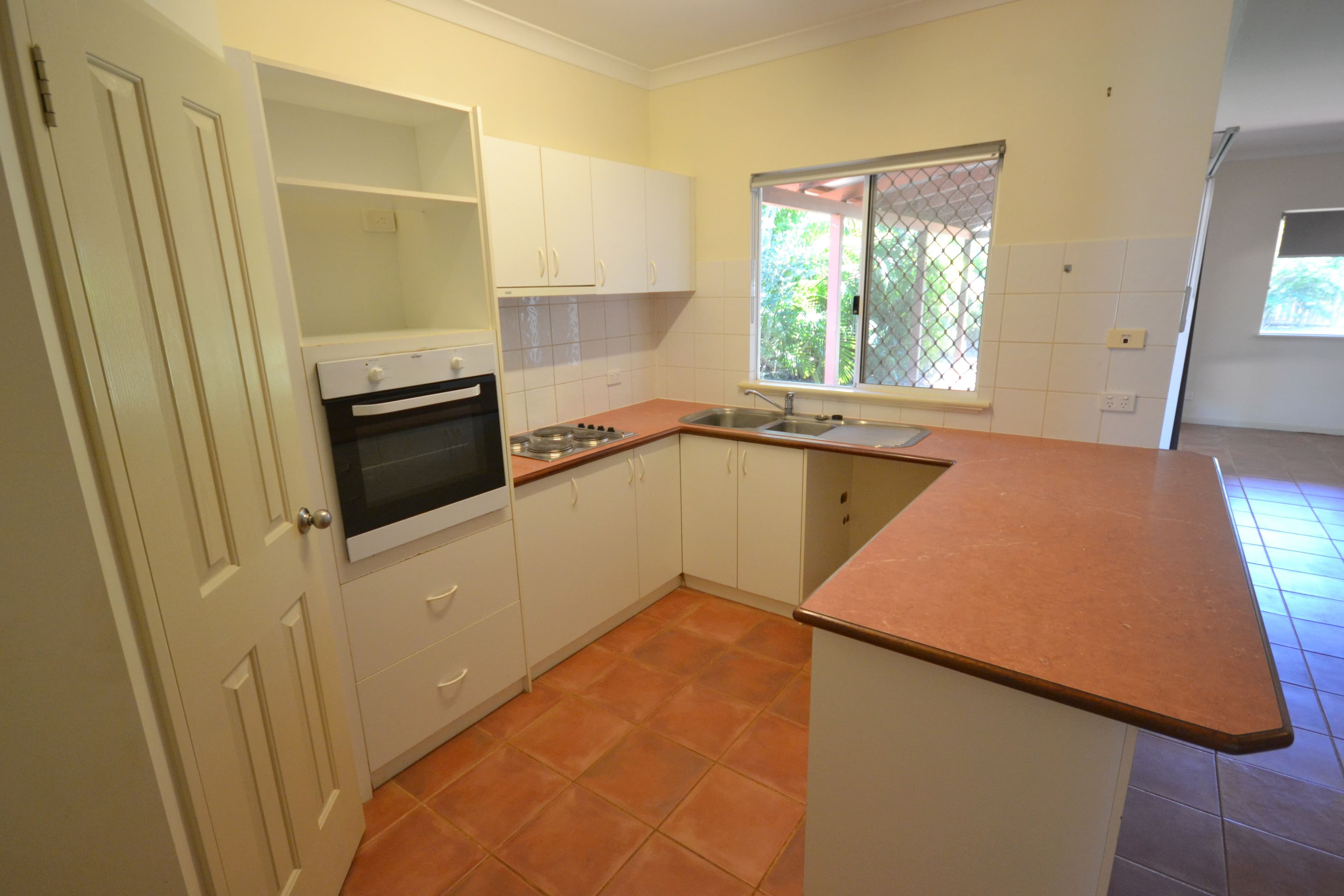 4 Knot Grove, Djugun WA 6725, Djugun - Thumbnail 8