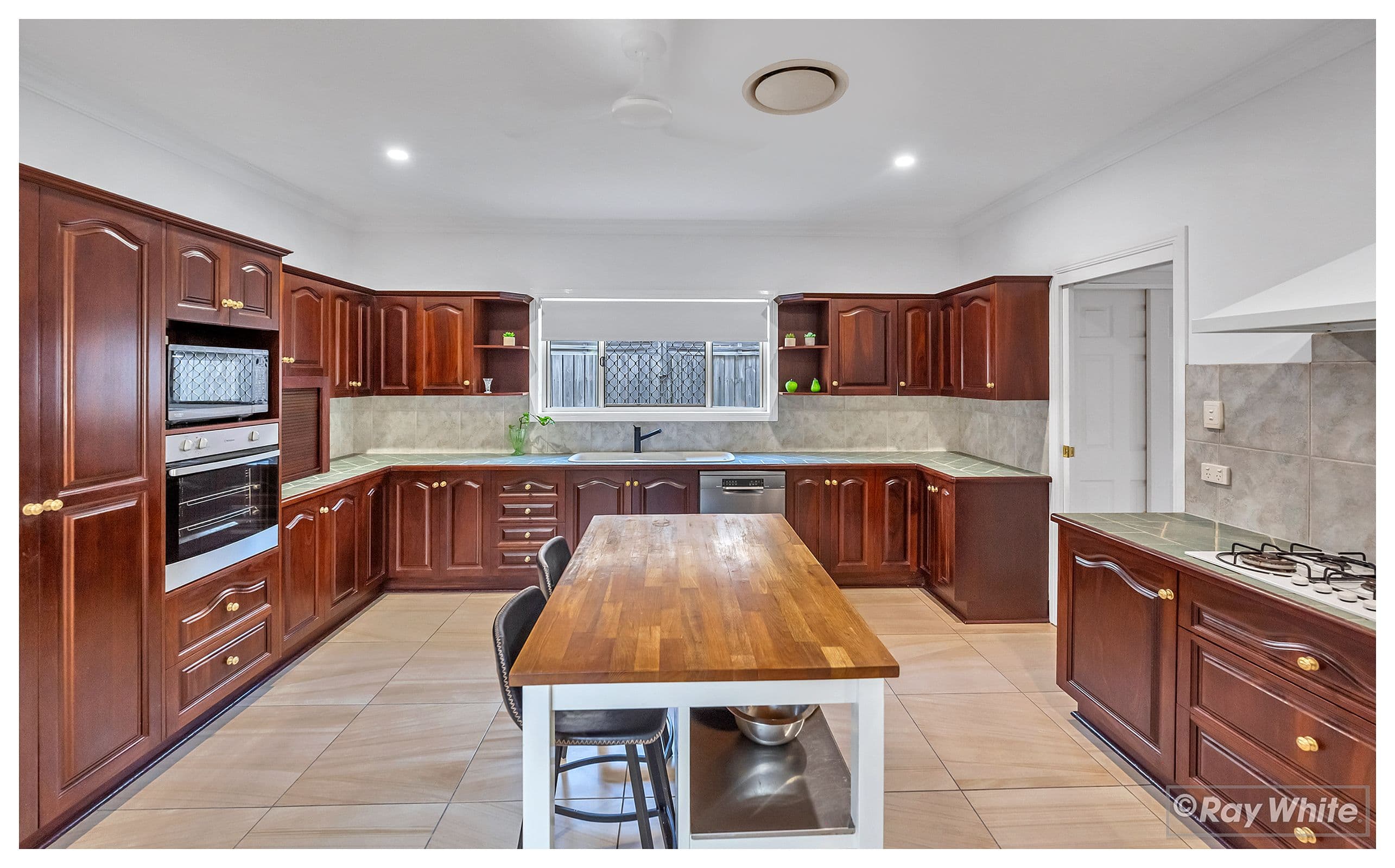 33 Archer View Terrace, Frenchville QLD 4701, Frenchville - Thumbnail 4