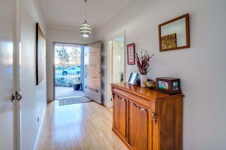 7 Lukis Avenue, WILLIAMS LANDING VIC 3027, Williams Landing - Thumbnail 4