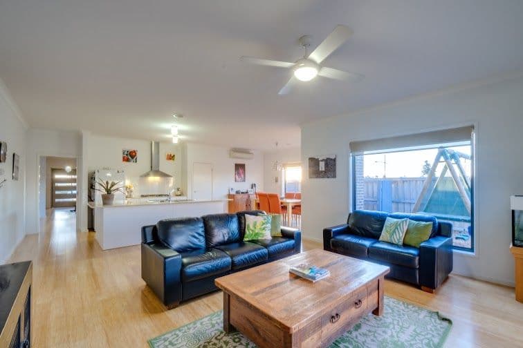 7 Lukis Avenue, WILLIAMS LANDING VIC 3027, Williams Landing - Thumbnail 5