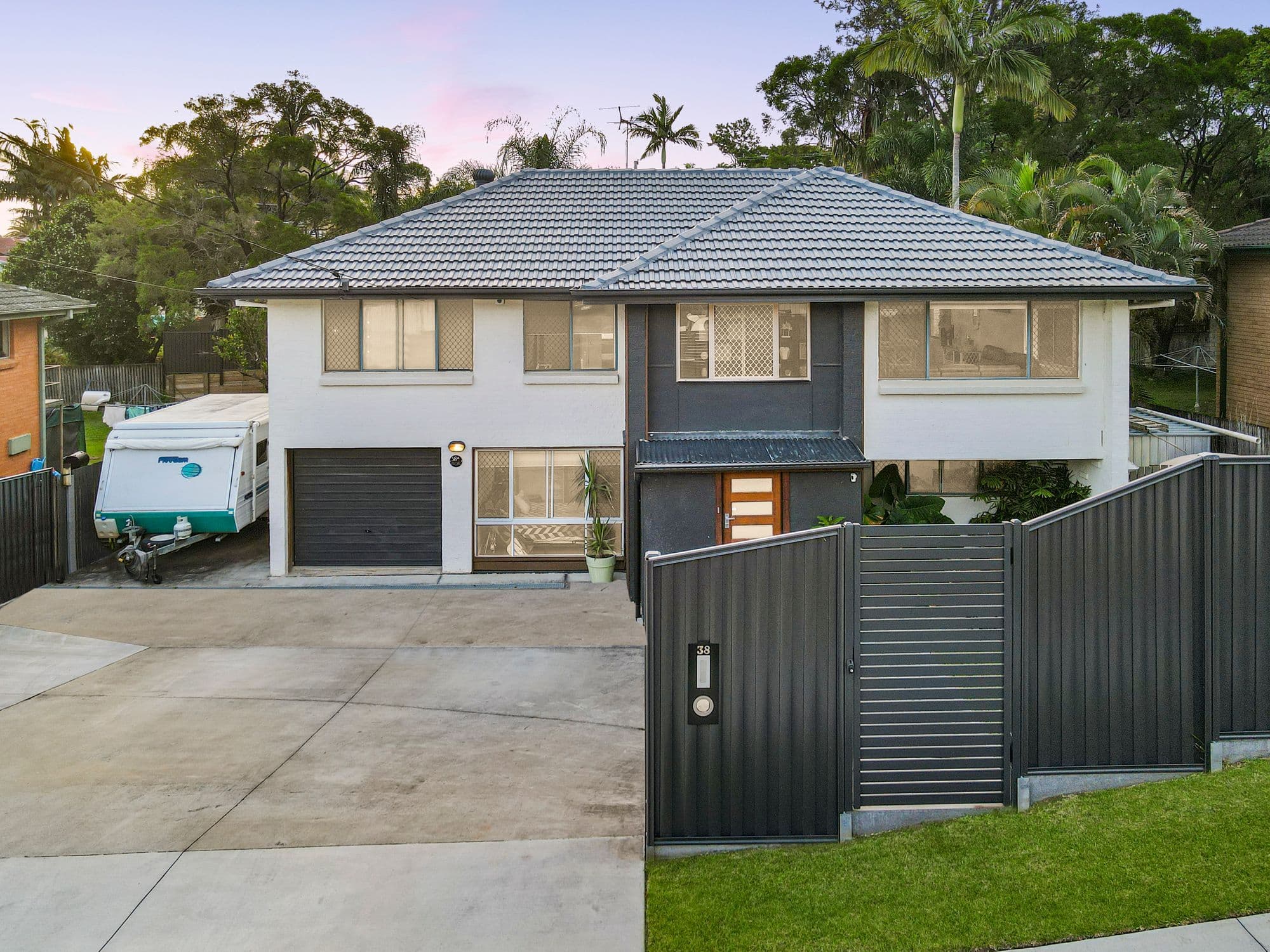 38 Donna Avenue, Rochedale South QLD 4123, Rochedale South - Image 1