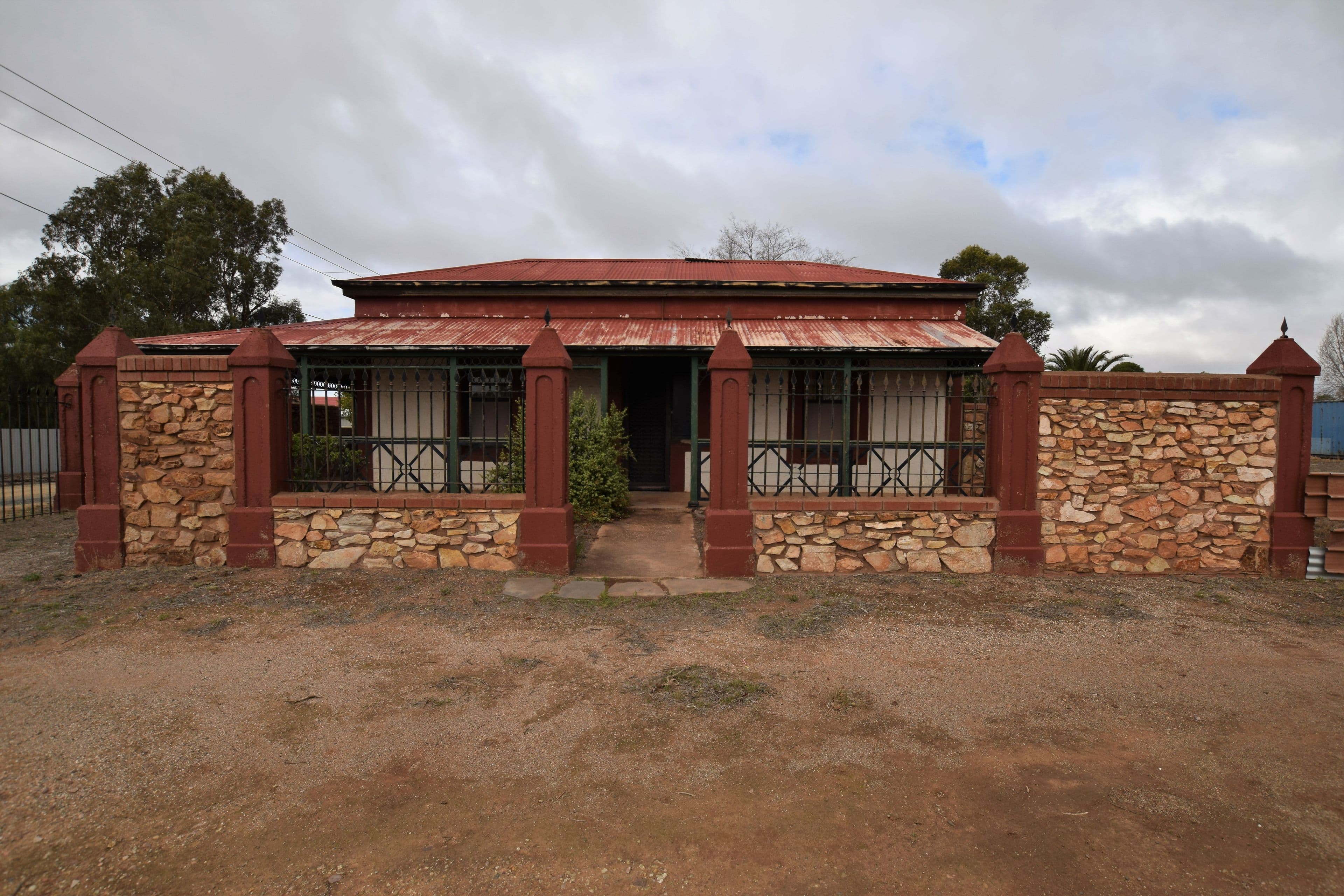16 Albert Street, Quorn SA 5433, Quorn - Image 1