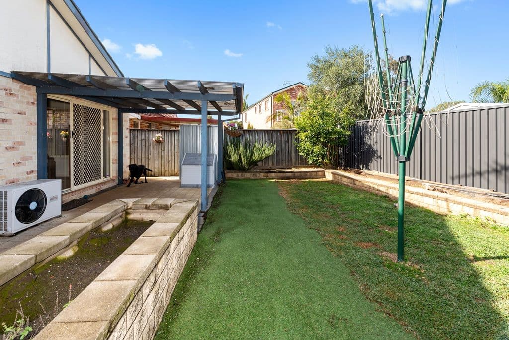 7 Inverell Avenue, Hinchinbrook - Thumbnail 8