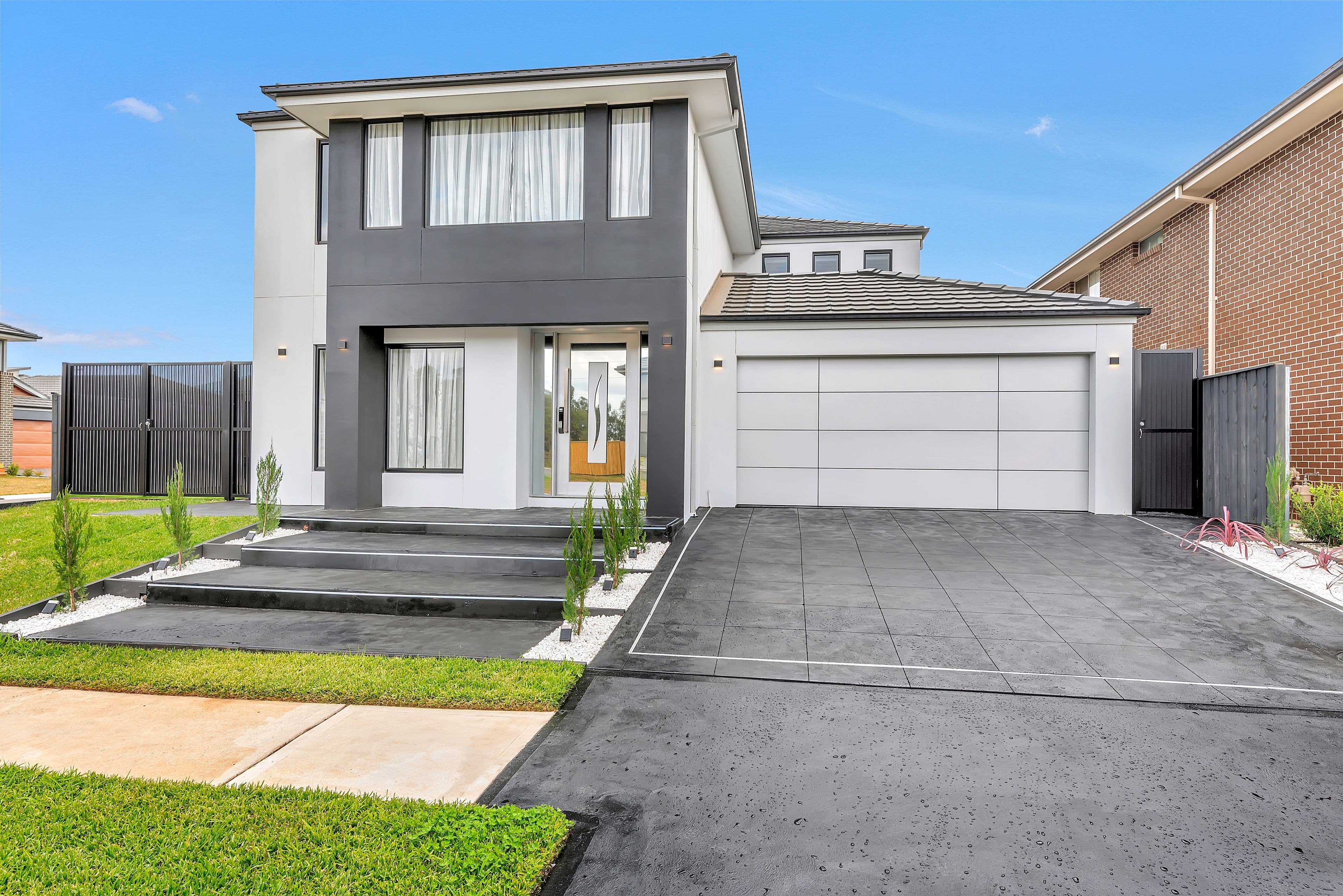 25 Savery Road, Carnes Hill - Image 1
