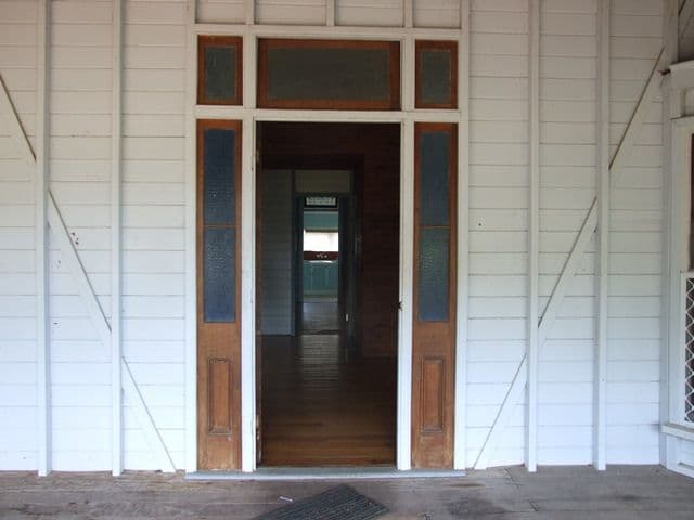 69 Thistle Street, BLACKALL QLD 4472, Blackall - Thumbnail 4