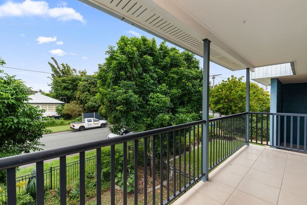 17 Bailey Street, Woody Point QLD 4019, Woody Point - Thumbnail 2