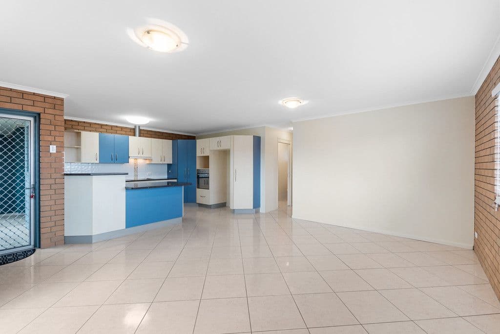 17 Bailey Street, Woody Point QLD 4019, Woody Point - Thumbnail 6