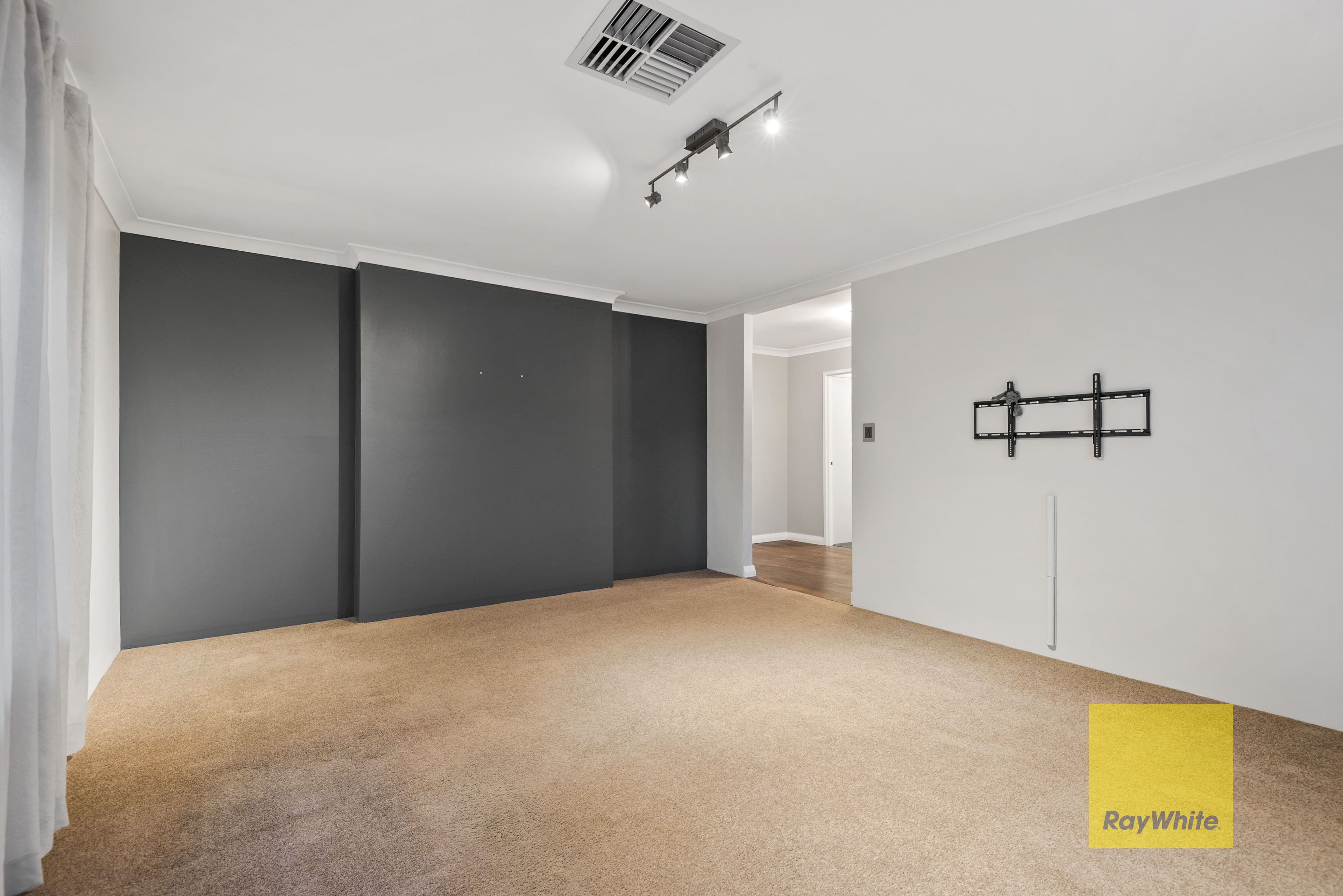 68 Justin Drive, Sorrento WA 6020, Sorrento - Thumbnail 4