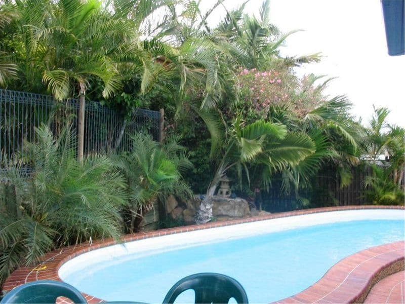 18 Rosewood Drive, Norman Gardens QLD 4701, Norman Gardens - Thumbnail 2
