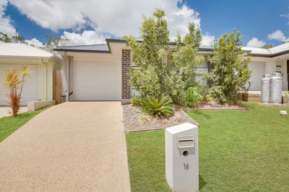 15 Crystal Crescent, Wyong, Wyong - Image 1