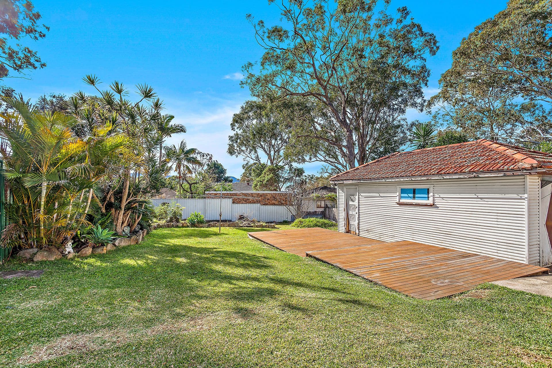 252 Farmborough Road, Farmborough Heights - Thumbnail 5