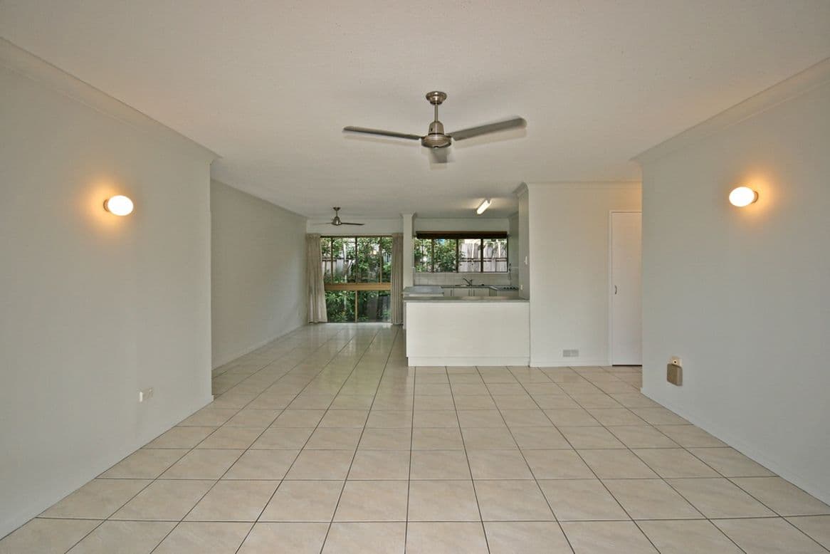 2 Eshelby Drive, Cannonvale QLD 4802, Cannonvale - Thumbnail 4