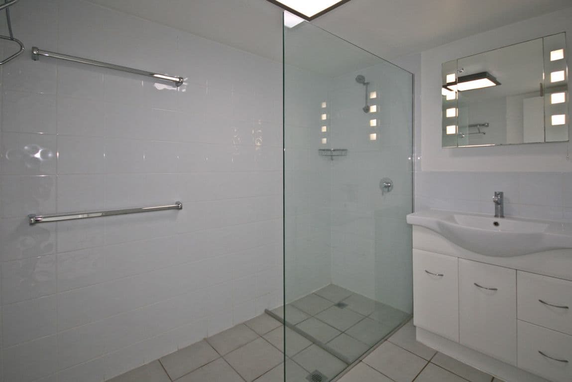 2 Eshelby Drive, Cannonvale QLD 4802, Cannonvale - Thumbnail 7