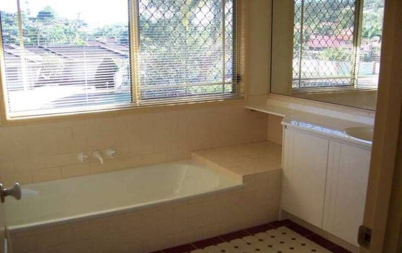 26 Burke Crescent, MUDGEERABA QLD 4213, Mudgeeraba - Thumbnail 4