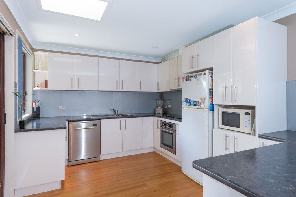 34b Glendower Street, Rosemeadow NSW 2560, Rosemeadow - Thumbnail 4