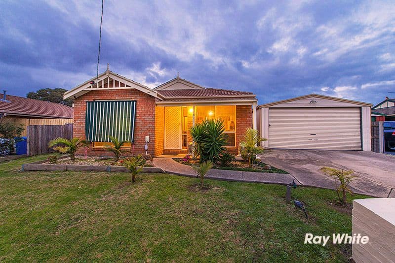 8 Willora Crescent, Cranbourne West VIC 3977, Cranbourne West - Image 1