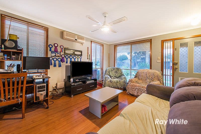 8 Willora Crescent, Cranbourne West VIC 3977, Cranbourne West - Thumbnail 5
