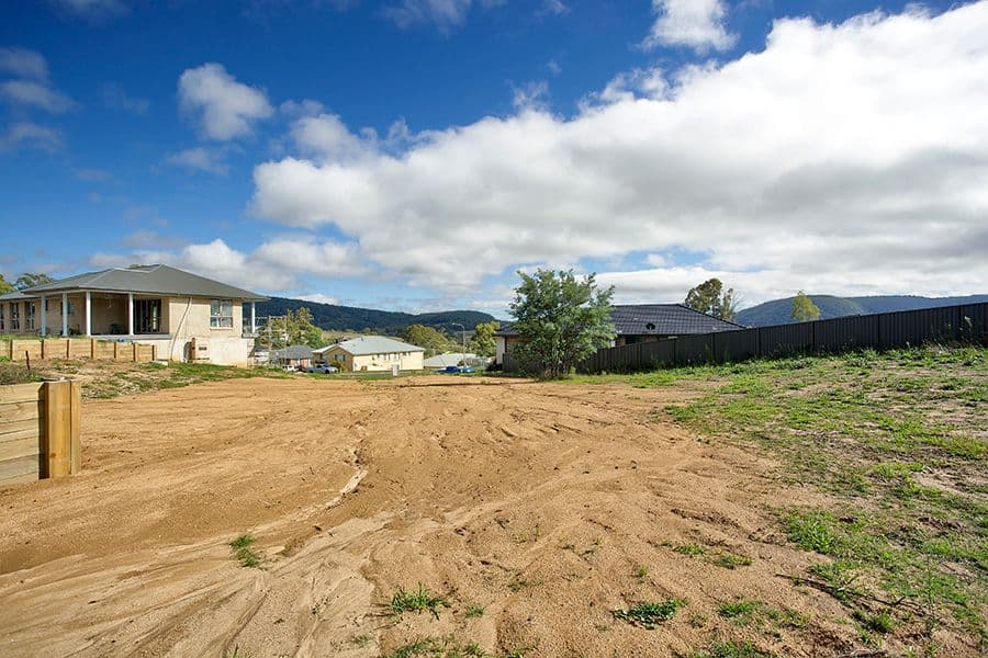 5 Shawcross Close, Bowenfels NSW 2790, Bowenfels - Thumbnail 2
