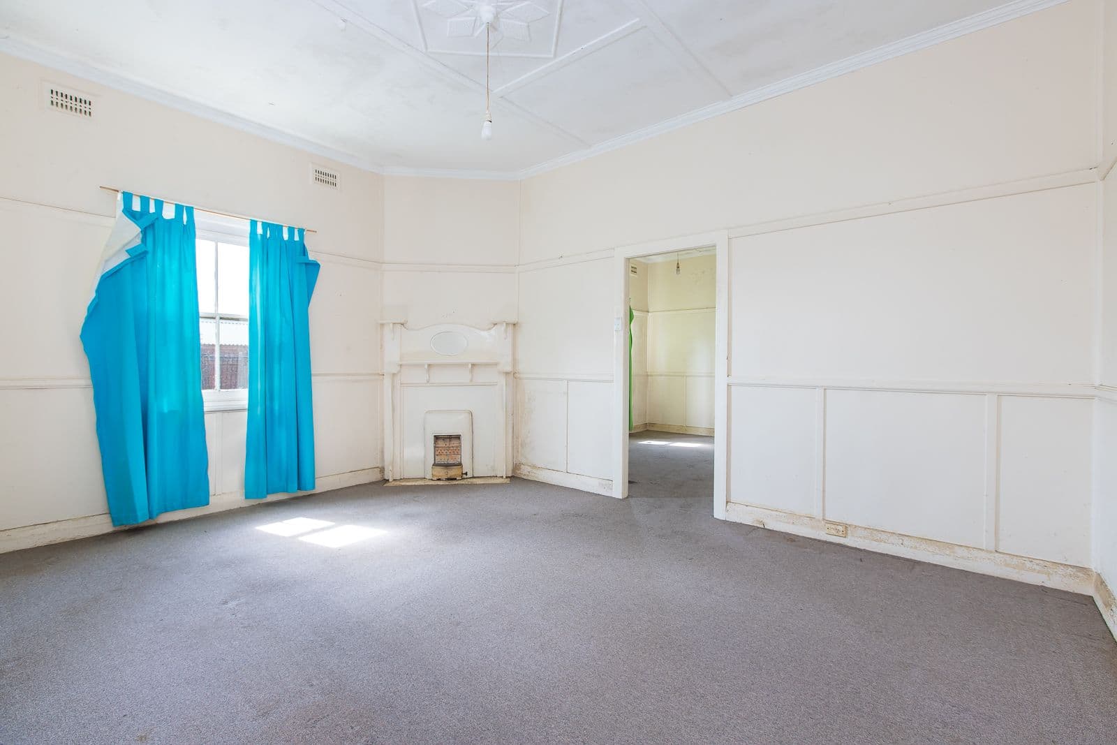 517 Glebe Road, Adamstown - Thumbnail 3