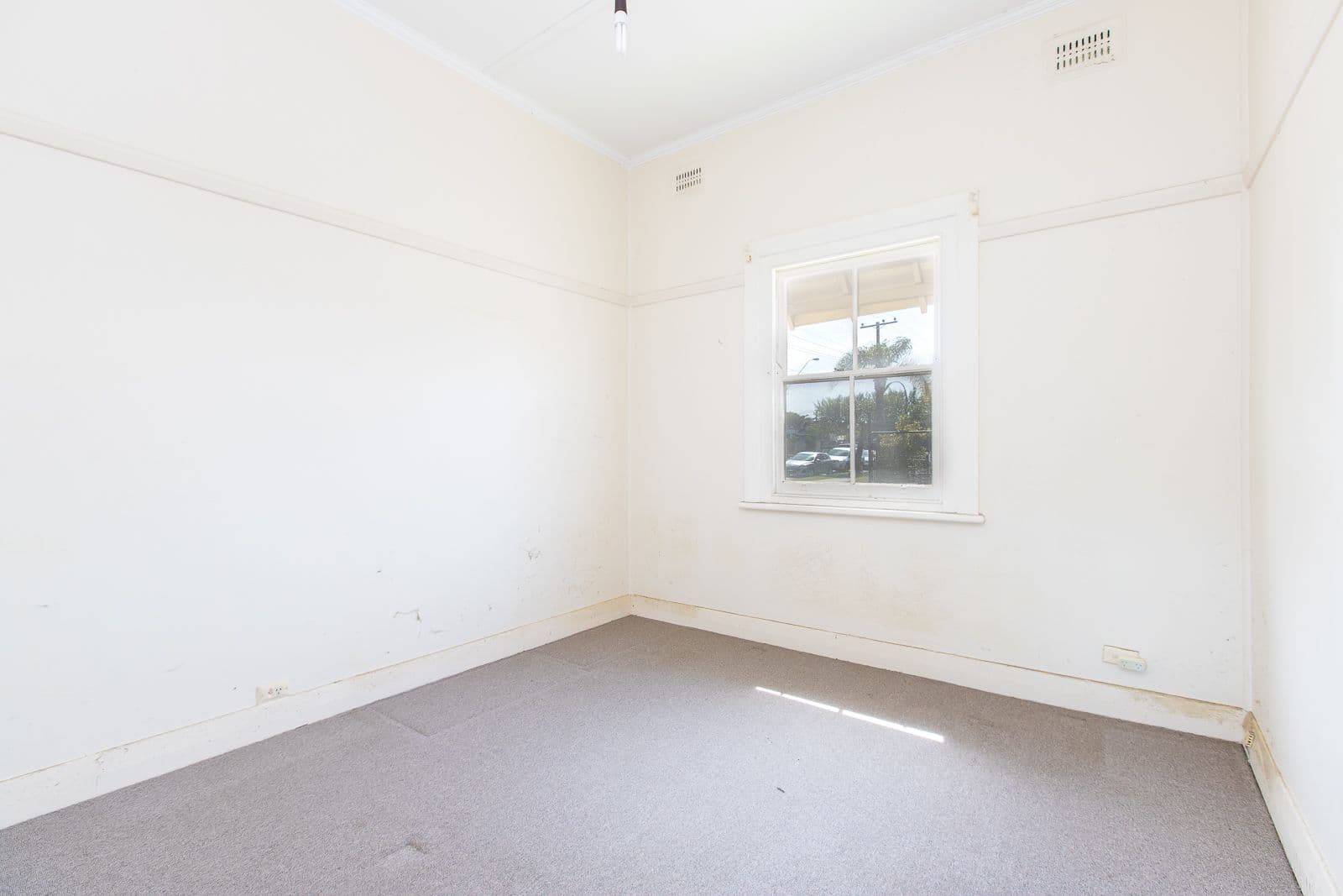 517 Glebe Road, Adamstown - Thumbnail 7